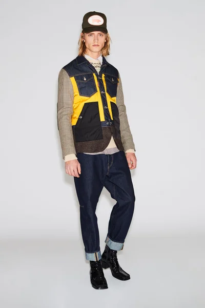 Look 10